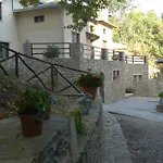 Vergopoulos Oliveyard בית הארחה Mourésion